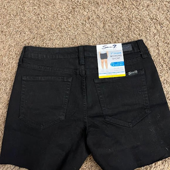 NWT-Seven7 5" Inseam Black Weekend Jeans Shorts - $15 - Picture 3 of 5